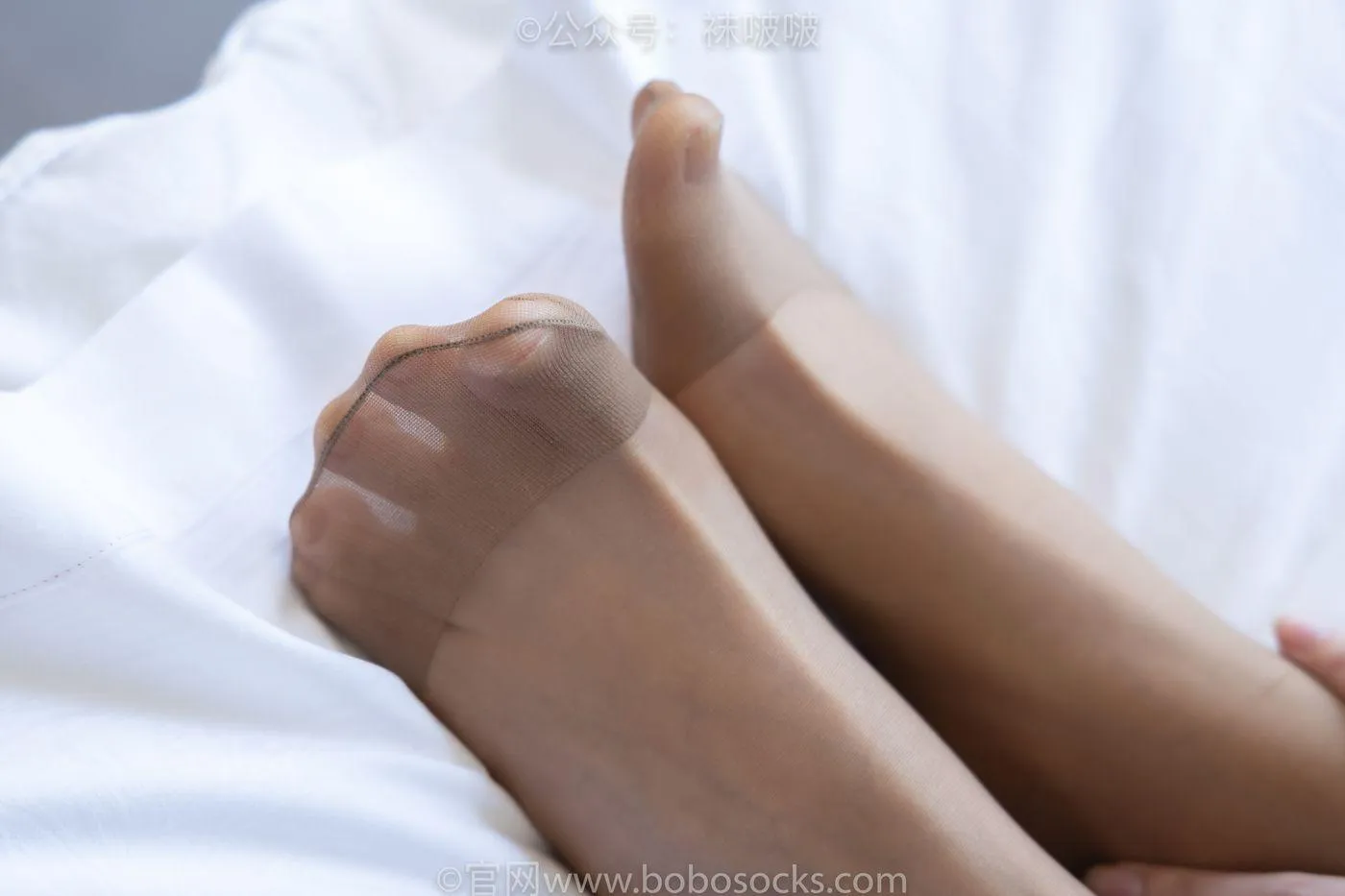 [BoBoSocks袜啵啵]NO.035 小甜豆-平底鞋、薄灰丝、薄咖啡丝 [133P]插图